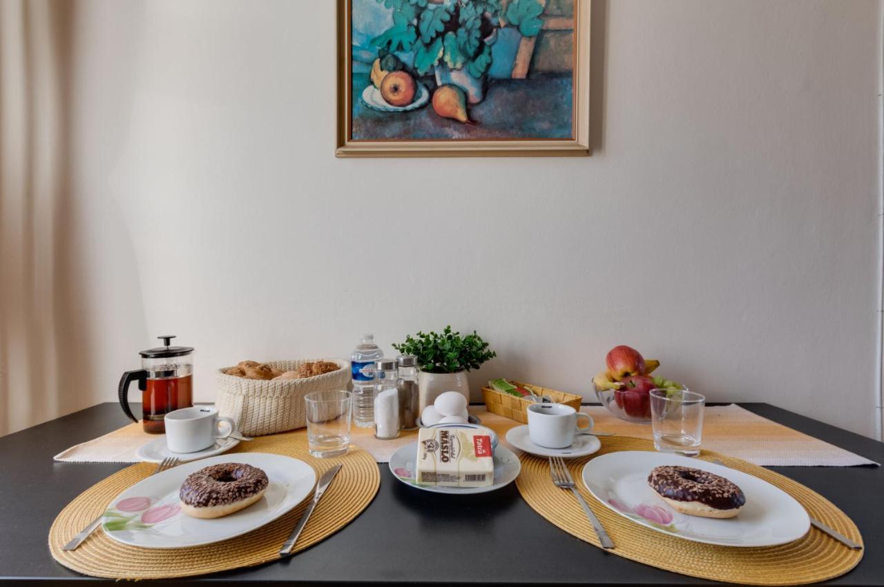 Sunshine Apartment Near The City Center Πράγα Εξωτερικό φωτογραφία