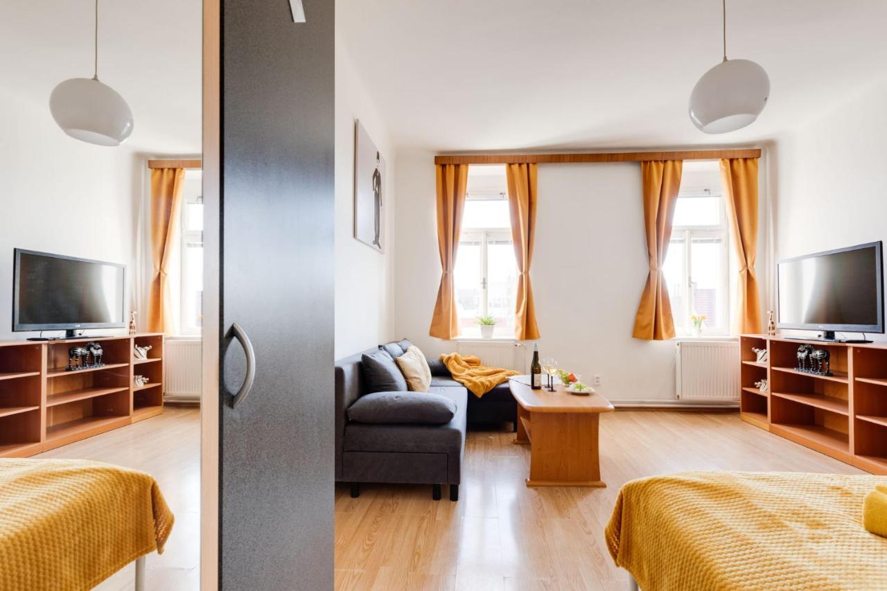Sunshine Apartment Near The City Center Πράγα Εξωτερικό φωτογραφία
