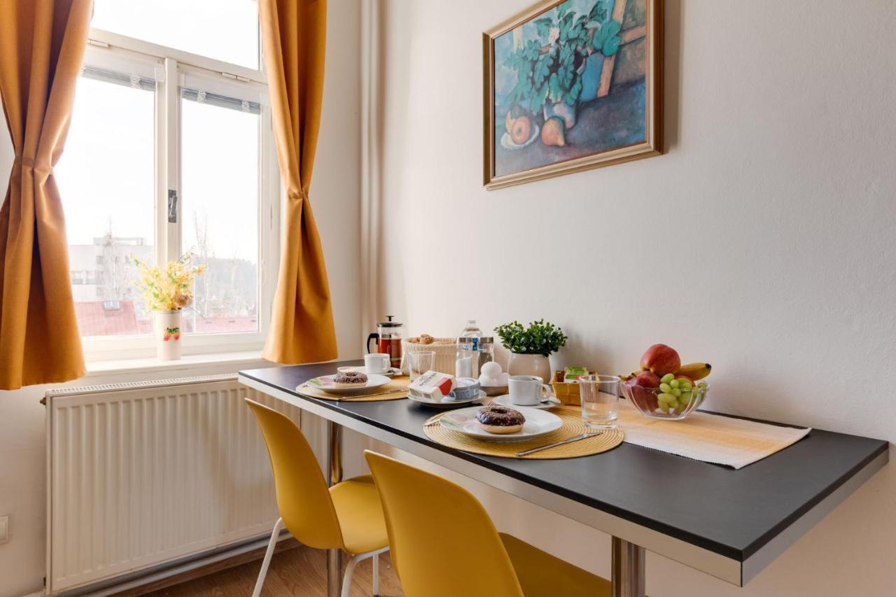 Sunshine Apartment Near The City Center Πράγα Εξωτερικό φωτογραφία